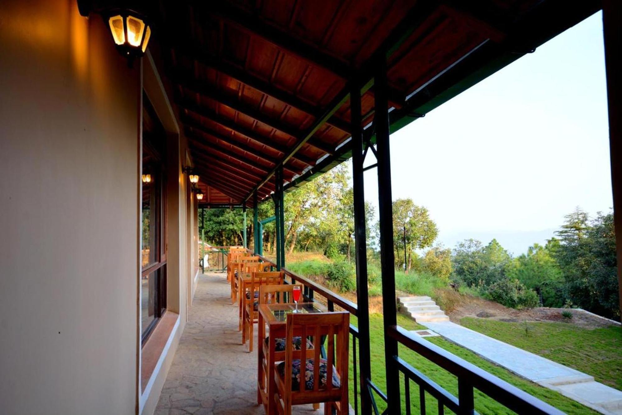 Blusalzz Escapade Anant Rasa Resort - Ranikhet Shitlakhet Exterior photo